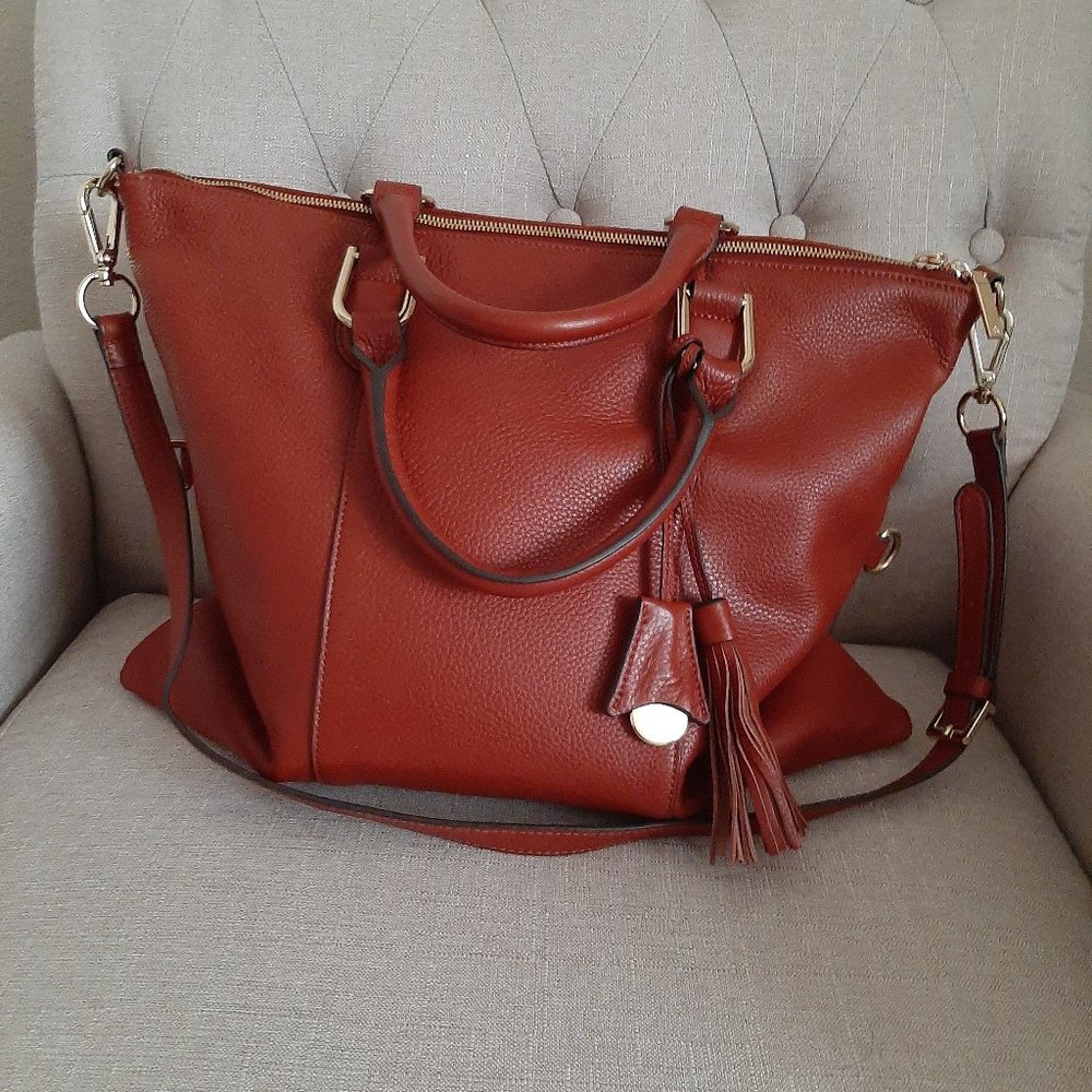 GILI Leather Handbag